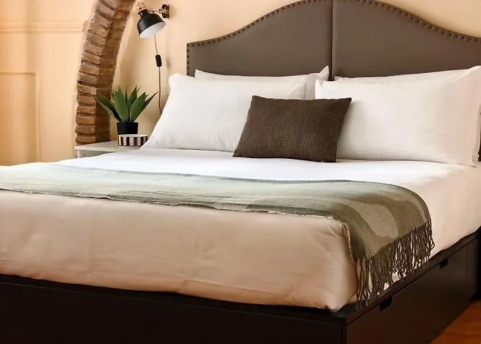 Apartman Domus Viola By Quokka 360 - 3 Min Walk From Piazza Navona *